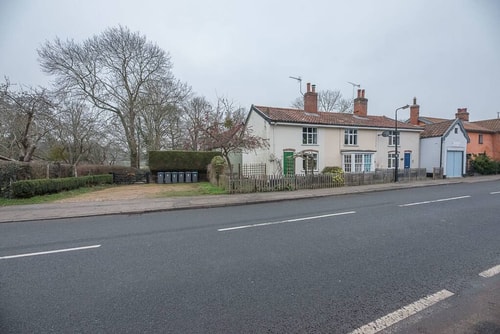 2 Riverside Cottages, Yoxford 22 Stay in Suffolk