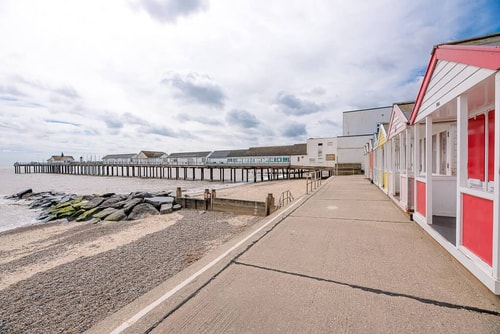 Driftwood Beach Hut, Southwold 4 Stay in Suffolk