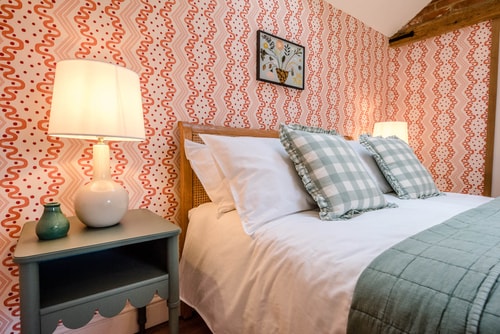 The Stables, Ivy Lodge Barn, Hoo 9 Stay in Suffolk