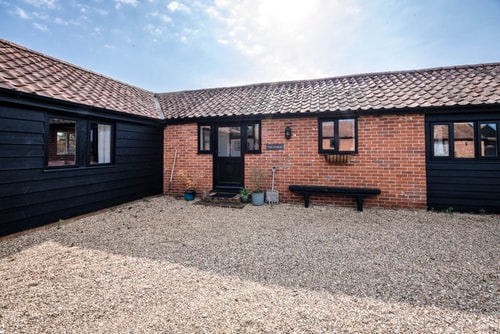 The Stables, Ivy Lodge Barn, Hoo 22 Stay in Suffolk