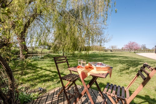 The Studio, Ivy Lodge Barn, Hoo 10 Stay in Suffolk