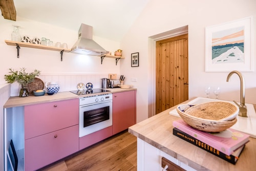 The Studio, Ivy Lodge Barn, Hoo 1 Stay in Suffolk