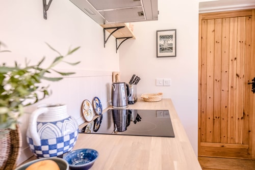 The Studio, Ivy Lodge Barn, Hoo 3 Stay in Suffolk