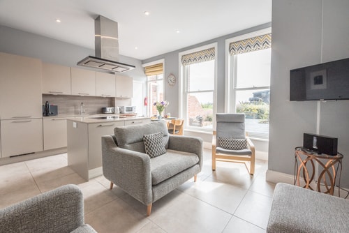 Swn-y-Don with a Sea View, Aldeburgh 2 Stay in Suffolk