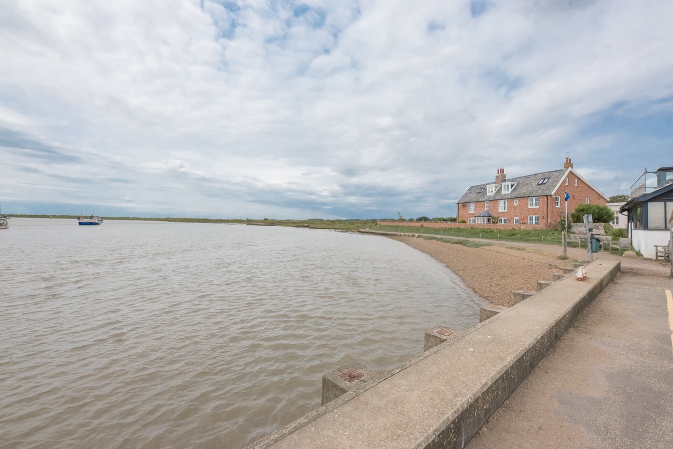 Quay View, Orford Stay in Suffolk