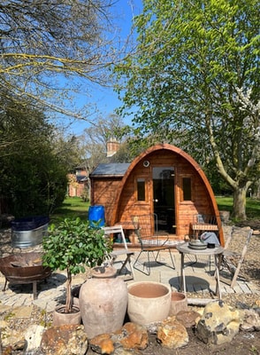 Toad Hall Lodges, Wangford (All 5 Lodges) 4 Stay in Suffolk