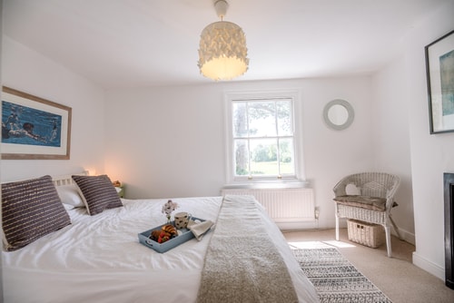 Phoenix Cottage, Brampton 8 Stay in Suffolk