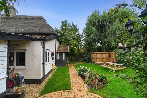 Micawber Cottage, Rattlesden 46 David Burr
