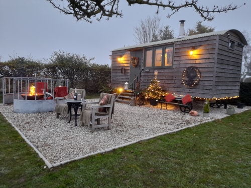 Lily Pad, Friston 28 Stay in Suffolk