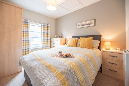 Vela Art Gallery - Holiday Apartment 22 Stay in Suffolk