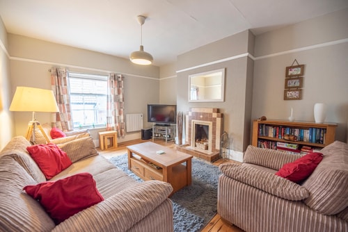 Vela Art Gallery - Holiday Apartment 2 Stay in Suffolk