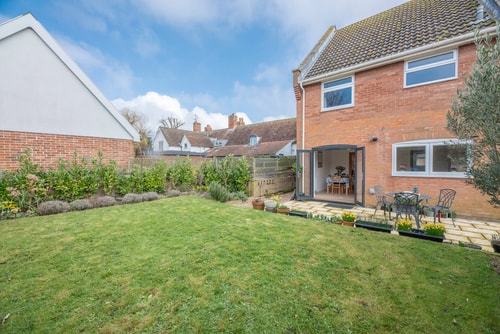 111 Front Street, modern holiday home in Orford 0 Stay in Suffolk