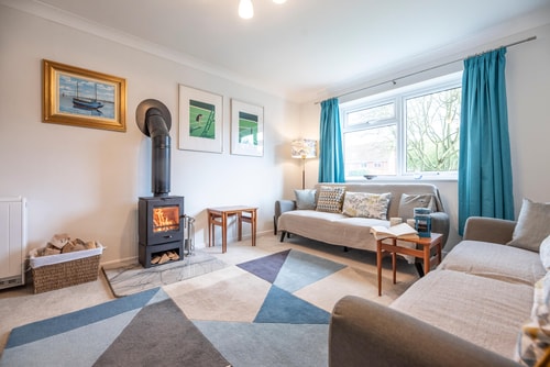 111 Front Street, modern holiday home in Orford 4 Stay in Suffolk