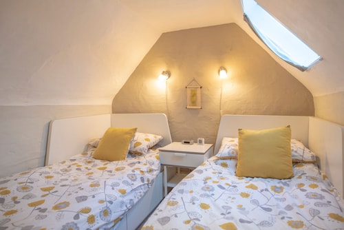 Vela Art Gallery - Holiday Apartment 10 Stay in Suffolk