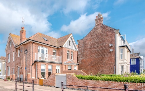 Swn-y-Don with a Sea View, Aldeburgh 20 Stay in Suffolk