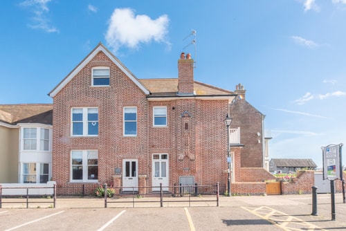 Swn-y-Don with a Sea View, Aldeburgh 26 Stay in Suffolk