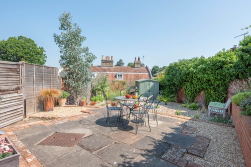 10 Angel Lane - a stylish cottage in Woodbridge 22 Stay in Suffolk
