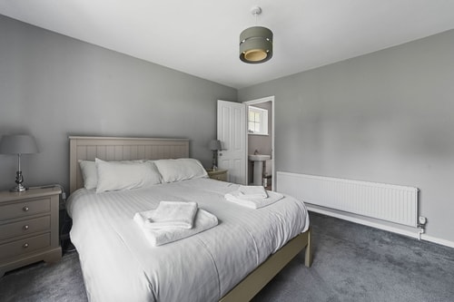 10 Holly Close, Horringer 30 David Burr