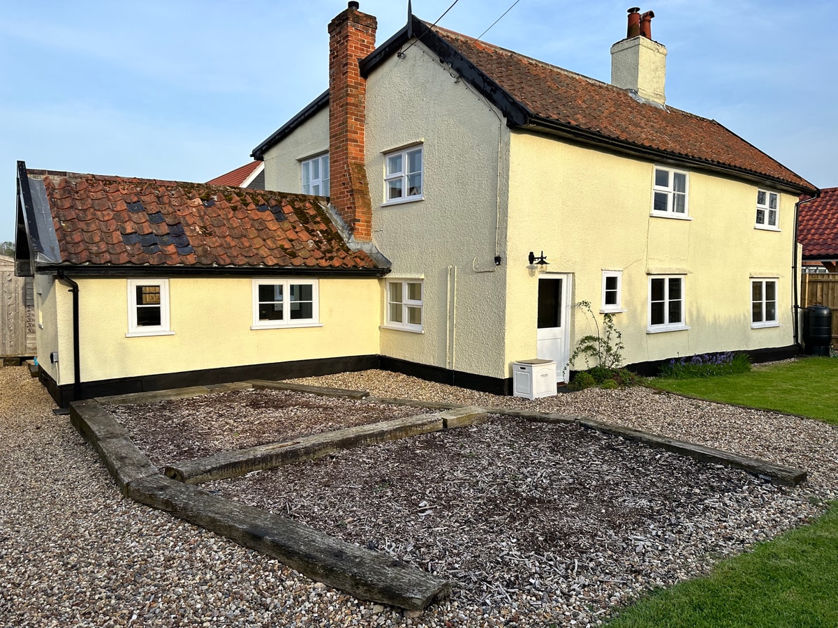 Walnut Cottage, Framlingham Stay in Suffolk