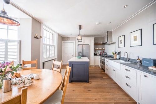 Market Cross House, Aldeburgh. Sea front holiday home 17 Stay in Suffolk
