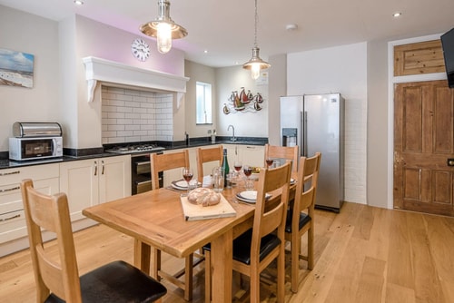 4 Market Cross House, Aldeburgh 3 Stay in Suffolk