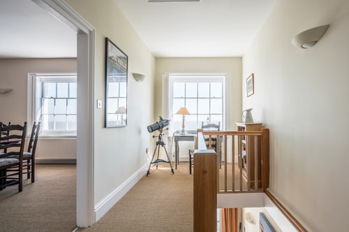 Market Cross House, Aldeburgh. Sea front holiday home 40 Stay in Suffolk
