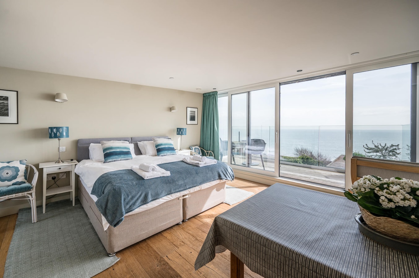 The Belvedere Suite, sea views in Aldeburgh Stay in Suffolk