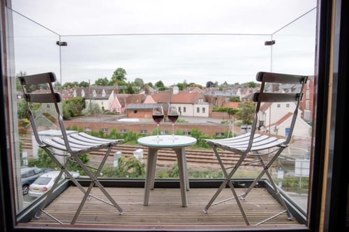 8 Deben Wharf, Woodbridge 17 Stay in Suffolk