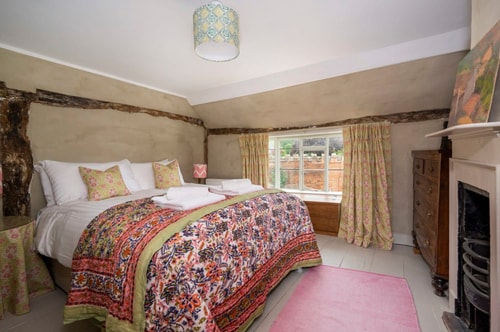 Pats' Place, Long Melford 16 David Burr