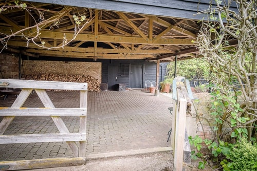 Hayloft, Clopton - apartment with a Tennis Court 15 Stay in Suffolk