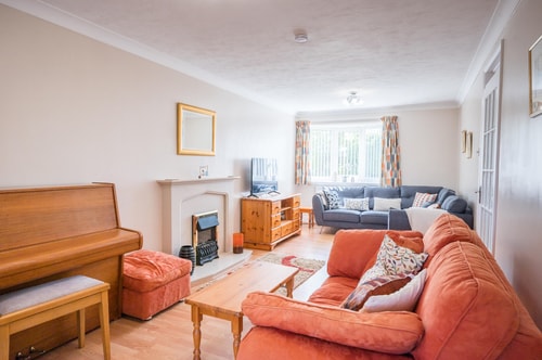 Tide Haven, Felixstowe 0 Stay in Suffolk