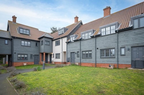 9 Oaks Court, Thorpeness 25 Stay in Suffolk