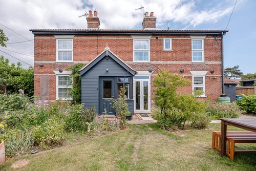 Rustics, Reydon 0 Stay in Suffolk