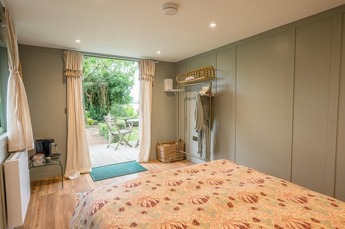 Blossom Lodge, Toad Hall, Wangford 18 Stay in Suffolk