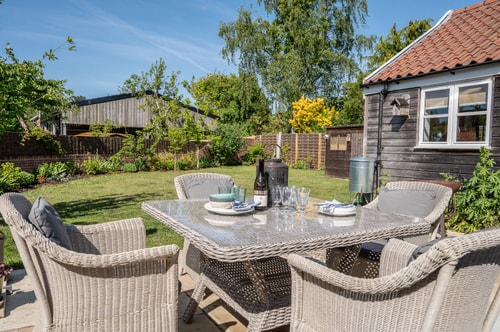 Dogwood Cottage, Subourne 14 Stay in Suffolk