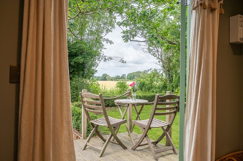 Blossom Lodge, Toad Hall, Wangford 15 Stay in Suffolk