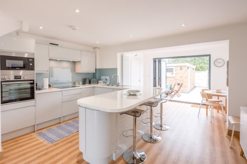 4 Sea View Walk, Pakefield 1 Stay in Suffolk