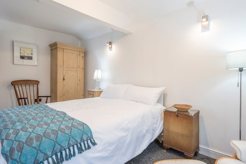 2 Lion Cottages, Knodishall 19 Stay in Suffolk