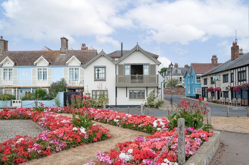 Moots, Aldeburgh 0 Stay in Suffolk