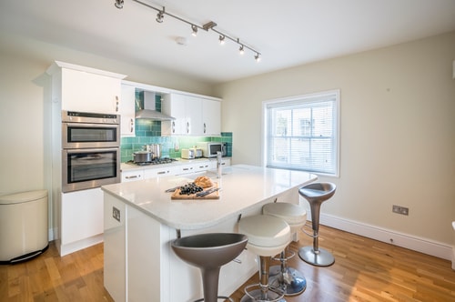 Market Cross House, Aldeburgh. Sea front holiday home 45 Stay in Suffolk