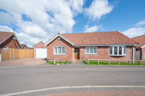 Boyd’s Bungalow, Lowestoft 23 Stay in Suffolk