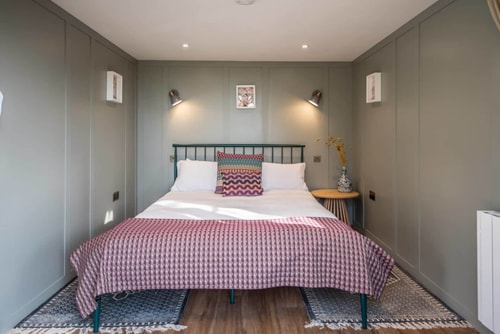 Toad Hall Lodges, Wangford (All 5 Lodges) 25 Stay in Suffolk