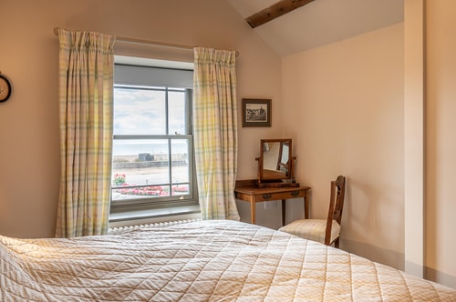 Moots, Aldeburgh 38 Stay in Suffolk