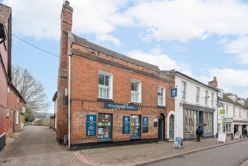 The Book Nook, Woodbridge 0 Stay in Suffolk