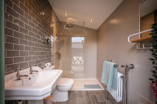 Pebble Lodge, Toad Hall, Wangford 21 Stay in Suffolk