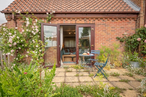 The Annexe at Keats Farmhouse, Bury St Edmunds 9 Stay in Suffolk
