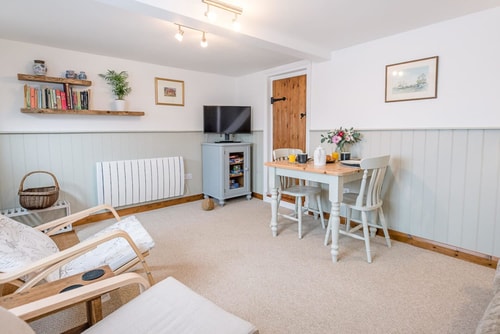 North Cottage, Alderton 17 Stay in Suffolk