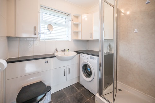 100 Waterside Park 10 Stay in Suffolk