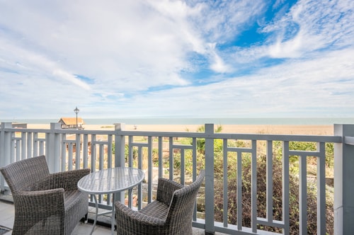 Runton, Crag Path, Aldeburgh 1 Stay in Suffolk