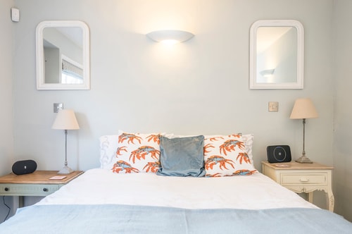 Market Cross House, Aldeburgh. Sea front holiday home 33 Stay in Suffolk